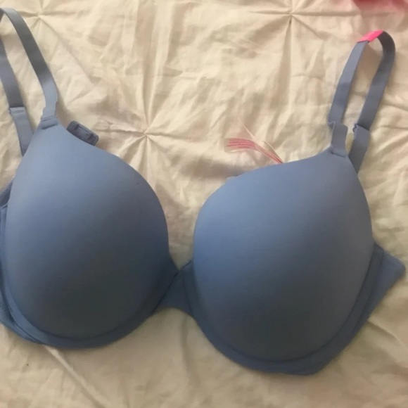 Victoria secret pink bras - Picture 3 of 3